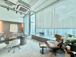 Arc 380 (D8), Office #496020311